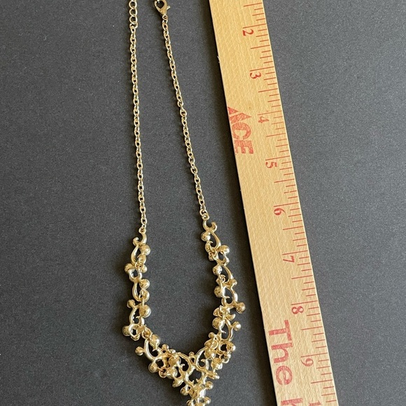 womens necklace  Elegant Goldden color and Pearl Necklace party wedding vacation - Picture 5 of 7